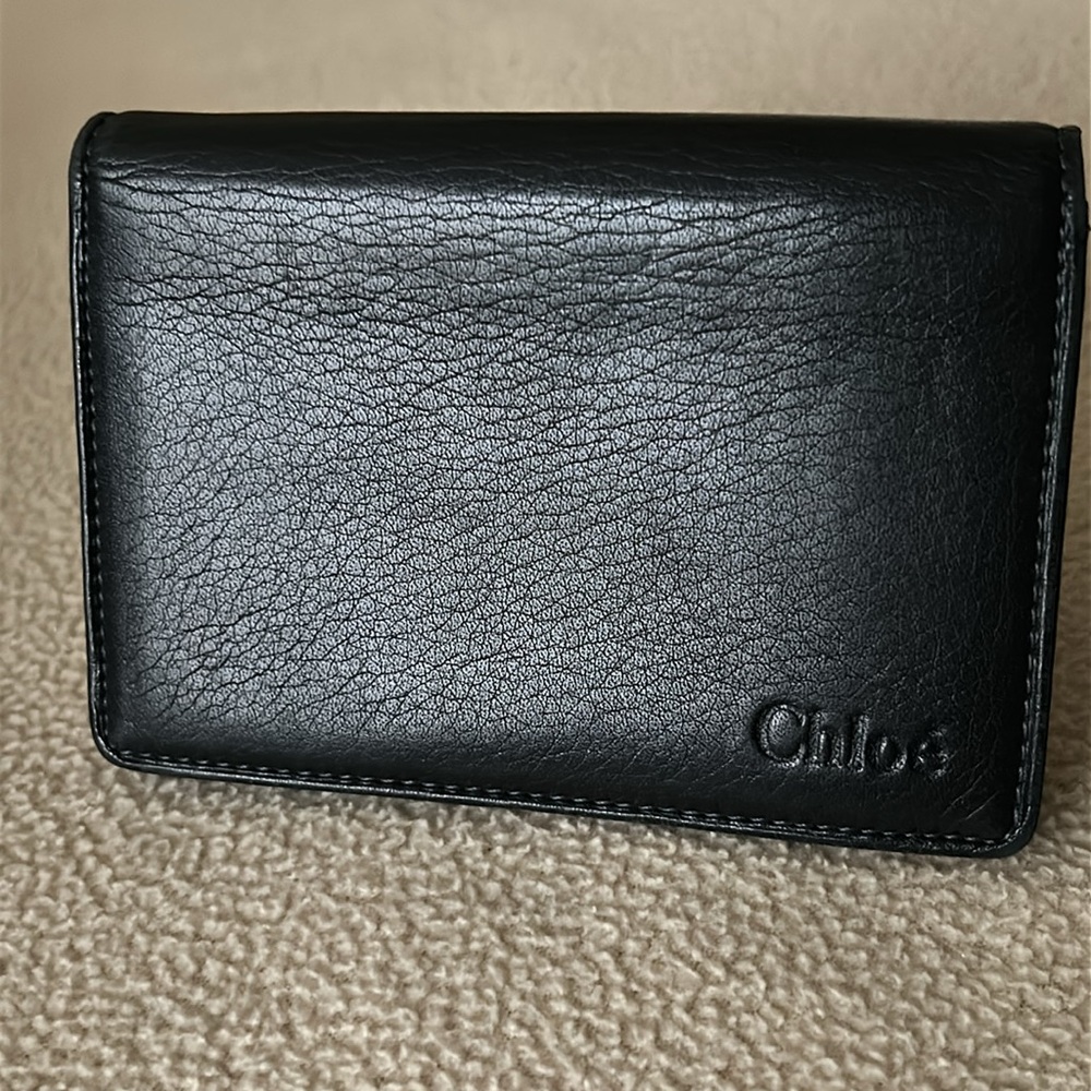 Chloe Men’s Compact Leather Card Holder/Wallet